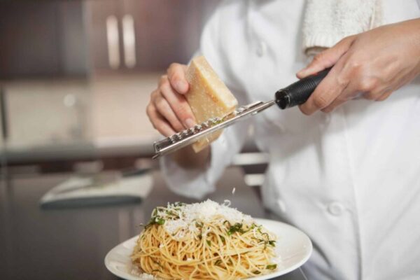 Italian Food: Fresh Parmesan Cheese Vs. Bottled Parmesan